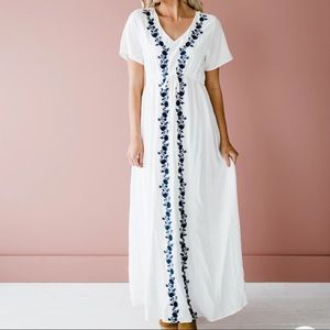 “Lula Dress in White”